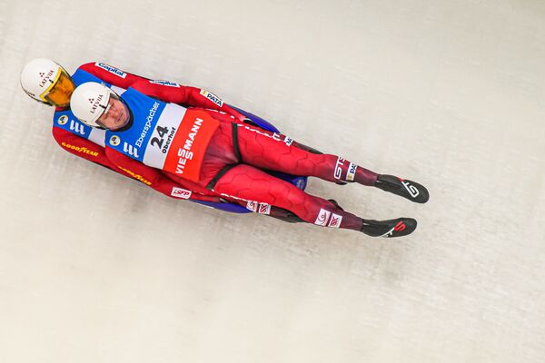 Шицсы в третий раз за сезон попали в призеры Шицсы в третий раз за сезон попали в призеры - Sputnik Латвия