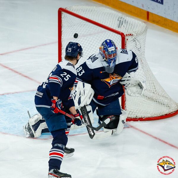 Сотый гол Индрашиса за Ригу и динамовцы-мазохисты Сотый гол Индрашиса за Ригу и динамовцы-мазохисты - Sputnik Латвия