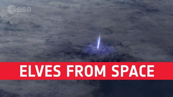 Эльфы в атмосфере: с борта МКС сняли редкое явление - Sputnik Latvija