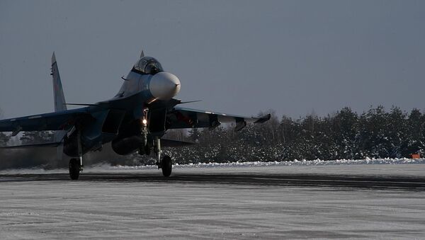 Су-30 в Беларуси: круглосуточное боевое дежурство - Sputnik Латвия