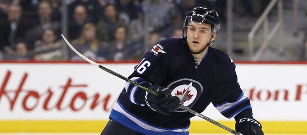 Канадский форвард рижского Динамо Джей Си Лайпон - Sputnik Латвия