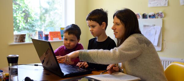 Дистанционное обучение - Sputnik Латвия