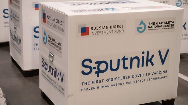 Груз с российской вакциной Sputnik V, предназначенной для отправки за границу - Sputnik Латвия