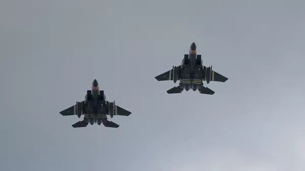 Истребители McDonnell Douglas F-15 Eagle ВВС США  - Sputnik Latvija