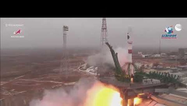 Кадры запуска российского космического аппарата Арктика-М с космодрома Байконур - Sputnik Латвия