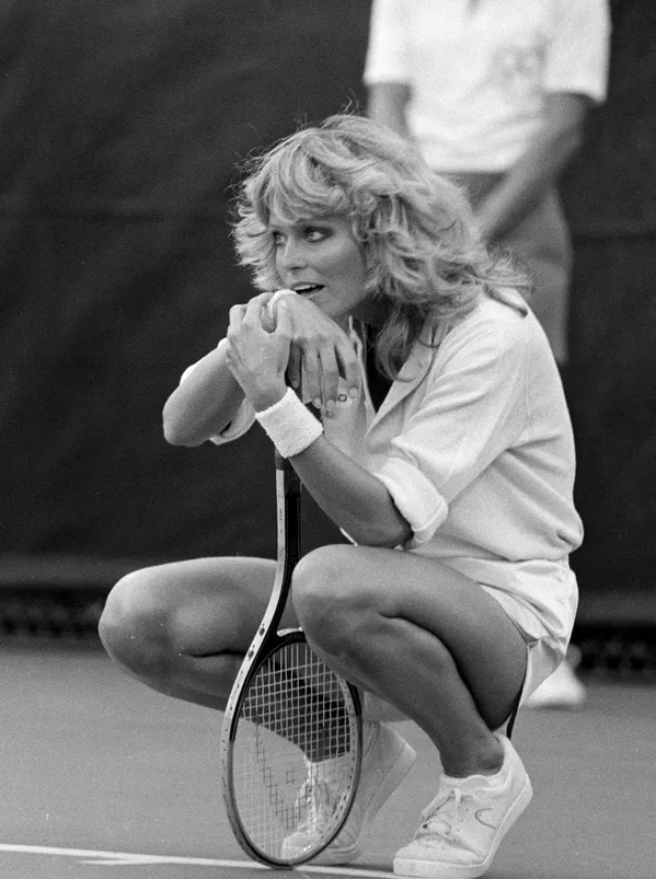 Актриса Фэрра Фосетт во время съемок сериала Celebrity Challenge of the Sexes в Калифорниии Актриса Фэрра Фосетт во время съемок сериала Celebrity Challenge of the Sexes в Калифорниии - Sputnik Latvija