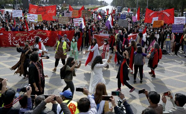 Женский демократический фронт на митинге, приуроченном к Международному женскому дню, Исламабад, Пакистан - Sputnik Латвия