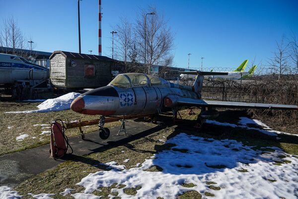 Учебно-тренировочный Aero L-29 Delfin - Sputnik Латвия