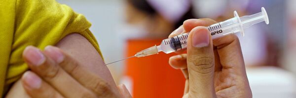 Вакцинация от COVID-19 - Sputnik Латвия