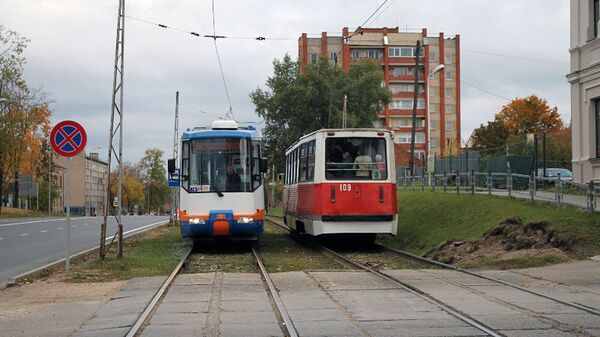 Трамвай на улице, в Даугавпилсе - Sputnik Латвия