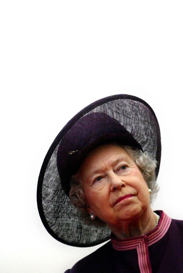 Королева Елизавета II, Англия  - Sputnik Латвия