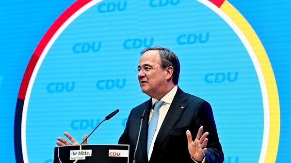 Глава Христианско-демократического союза (ХДС) Германии, премьер-министр земли Северный Рейн - Вестфалия Армин Лашет - Sputnik Латвия