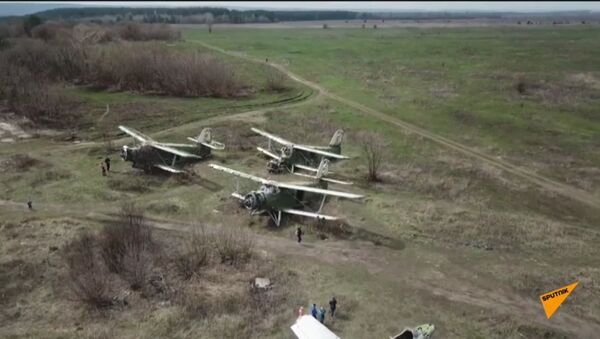 Lidmašīnu kapsēta pie Harkovas - Sputnik Latvija