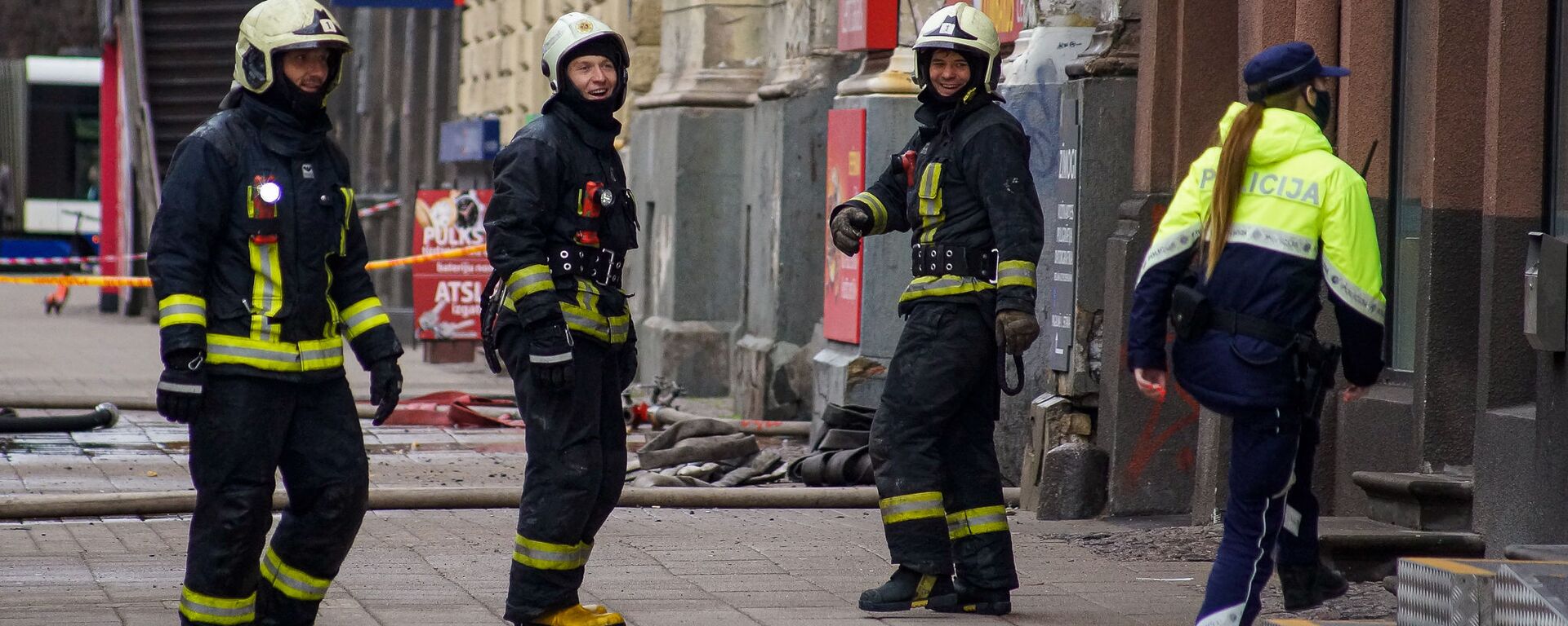 Пожар в хостеле на улице Меркеля, в центре Риги - Sputnik Латвия, 1920, 11.05.2022