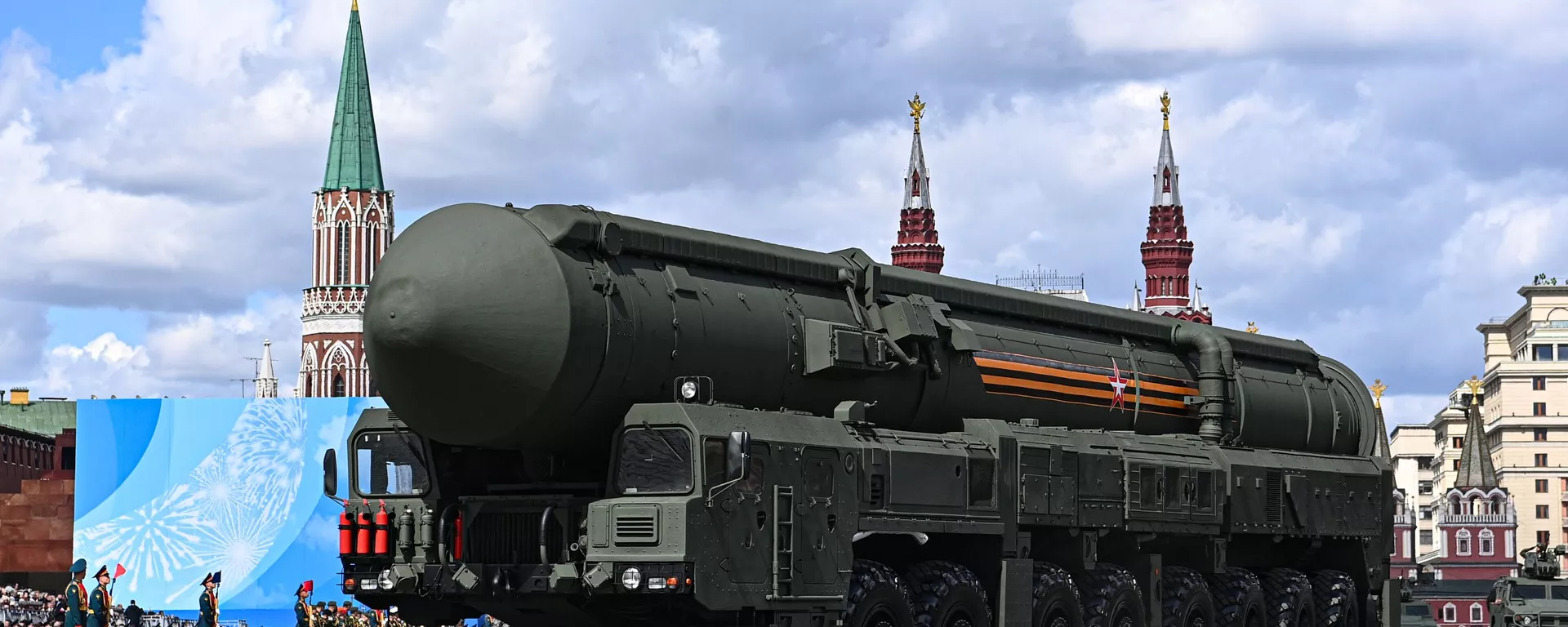 Uzvaras parāde Sarkanajā Laukumā - Sputnik Latvija, 1920, 28.02.2022
