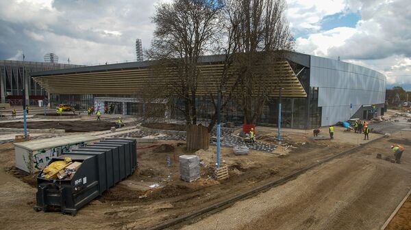 Строительные работы на новом ледовом холле на стадионе Даугава - Sputnik Латвия