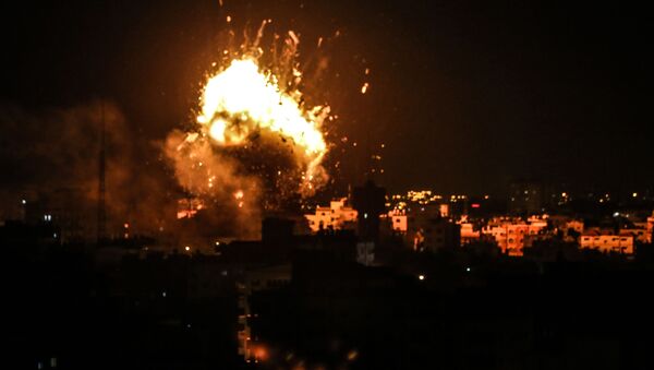 Израиль и сектор Газа обменялись ракетными ударами - Sputnik Латвия