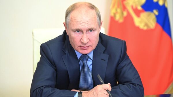 Krievijas Federācijas prezidents Vladimirs Putins - Sputnik Latvija
