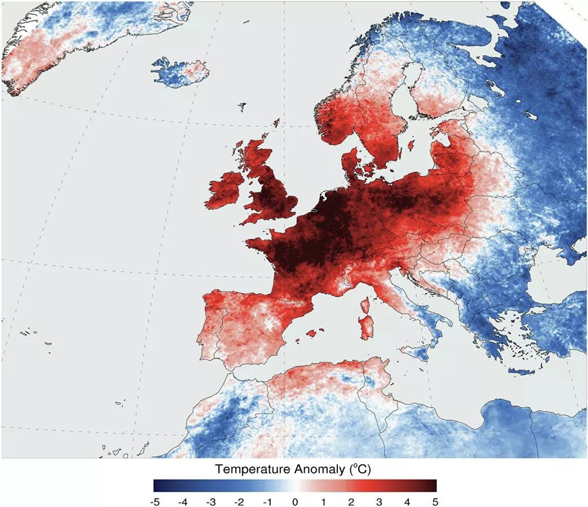 Схема волны тепла в Европе в июле 2006 года. Положительная температурная аномалия показана красным, отрицательная — синим. На их границе, в зоне столкновения теплой и холодной атмосферных масс, возникают ливни и ураганы - Sputnik Latvija, 1920, 08.08.2021
