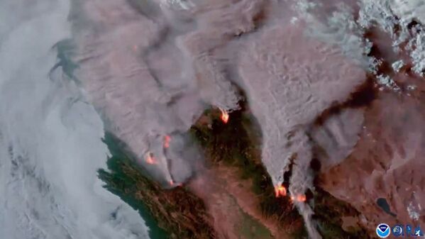 Спутниковый снимок пожаров в Калифорнии - Sputnik Латвия