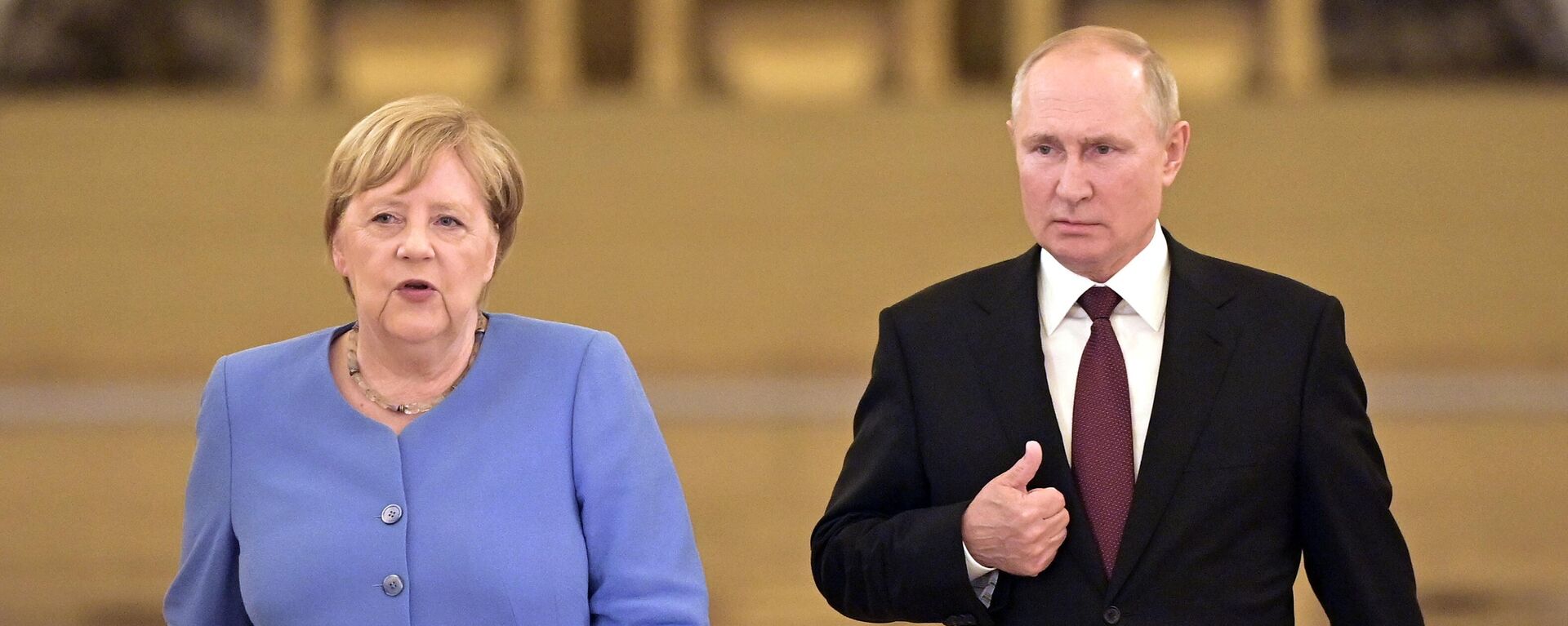 Встреча президента РФ Владимира Путина с канцлером Германии Ангелой Меркель в Москве - Sputnik Латвия, 1920, 20.08.2021