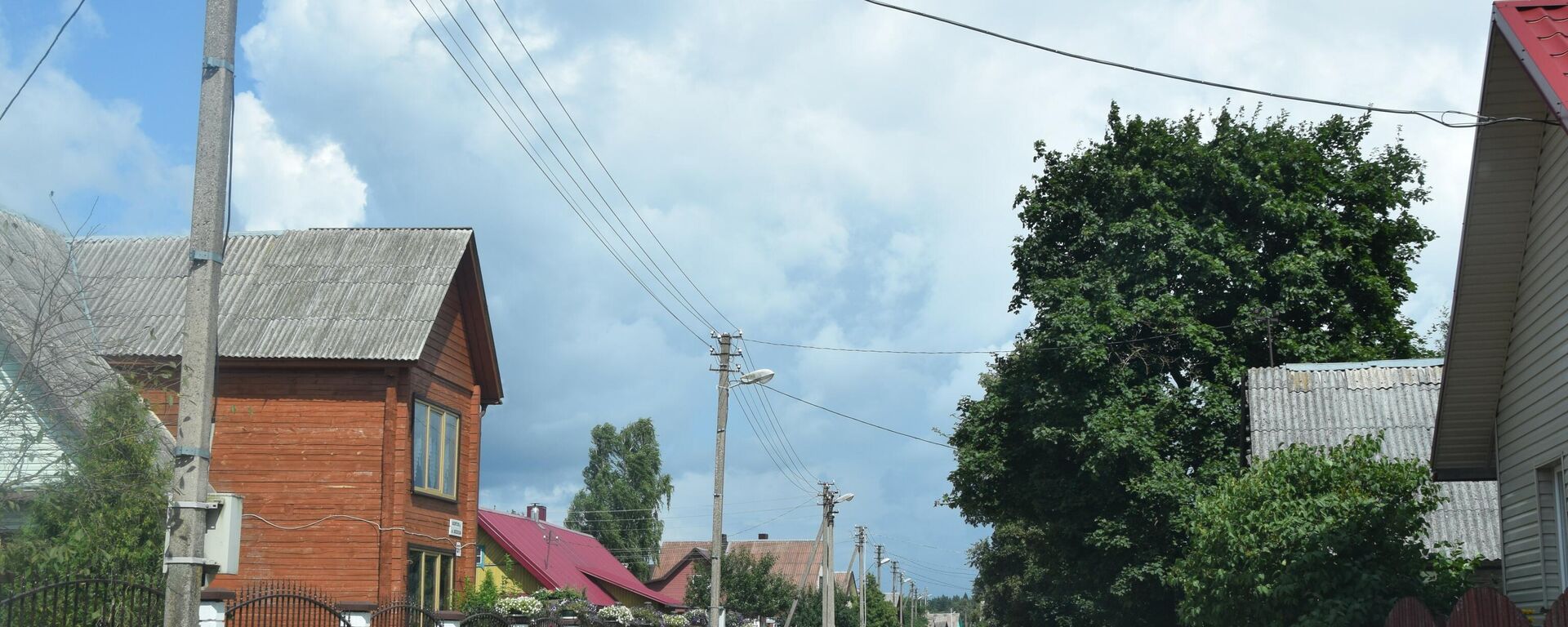 Улица в деревне Руднинкай в Шальчининкайском районе Литвы - Sputnik Латвия, 1920, 30.04.2025