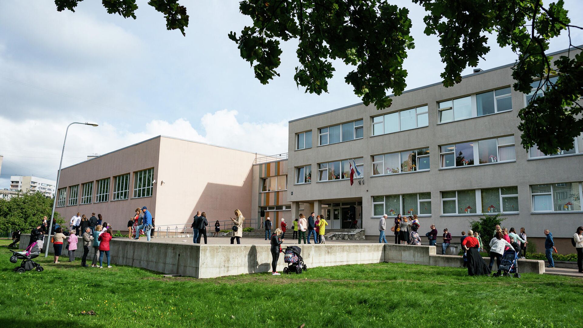 Рижская средняя школа №80 - Sputnik Латвия, 1920, 01.09.2021