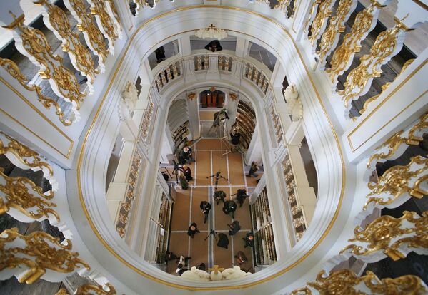Hercogienes Annas Amālijas bibliotēka Veimārā, Tīringe, Vācija, iekļauj lielu vācu literatūras un vēsturisko dokumentu kolekciju - Sputnik Latvija