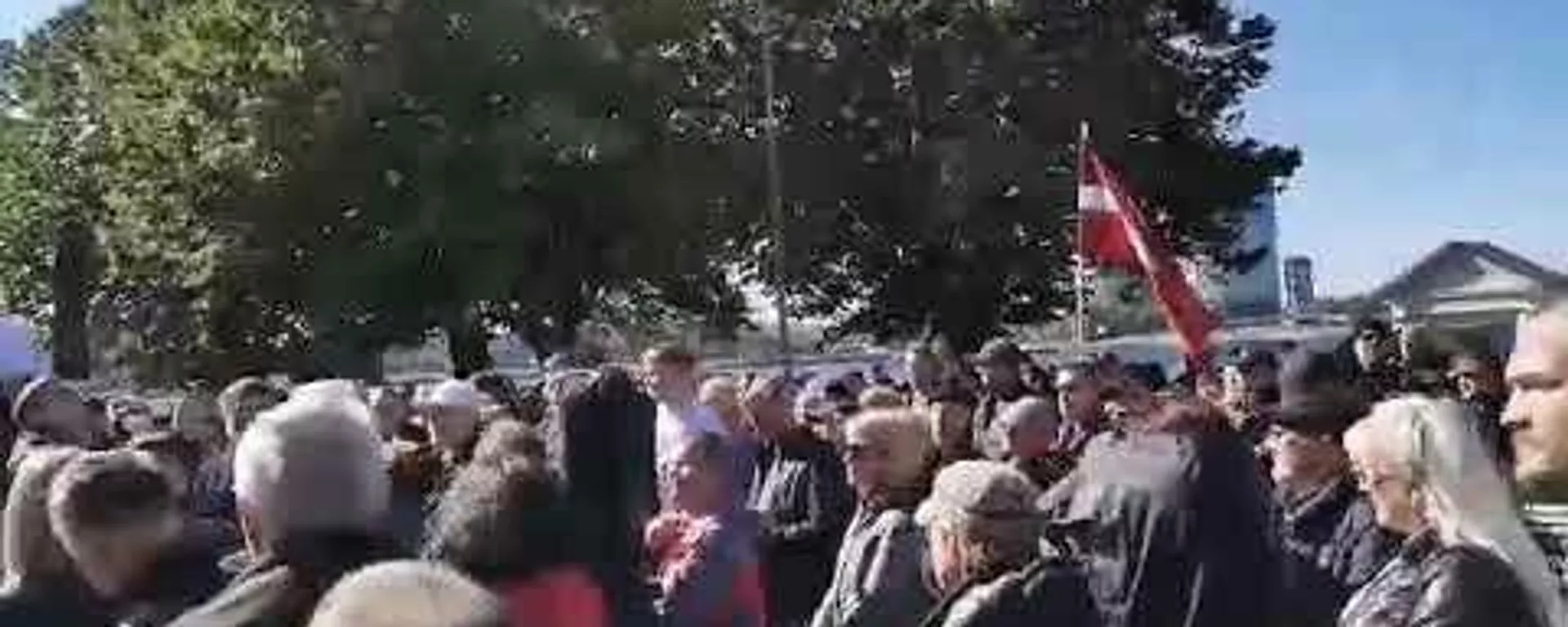 Масштабная акция протеста у Рижского замка: люди против террора правительства - Sputnik Латвия, 1920, 18.09.2021