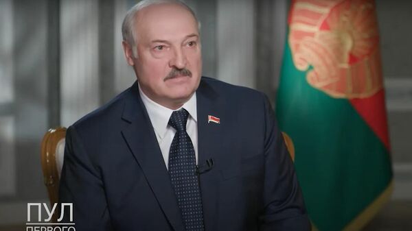 Лукашенко рассказал, войдет ли Беларусь в состав России - Sputnik Латвия