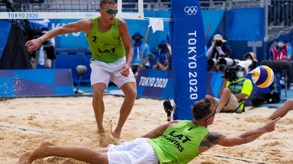 Олимпиада-2020. Пляжный волейбол. Мужчины. Матч за третье место - Sputnik Латвия