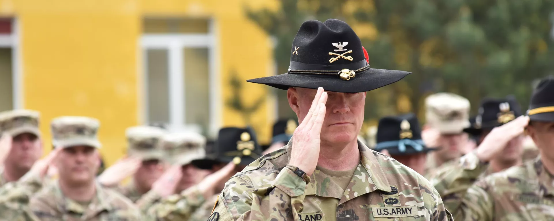 США провели ротацию подразделений по подготовке военнослужащих Украины - Sputnik Latvija, 1920, 22.10.2021