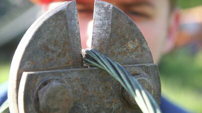 Проведение высотных монтажных работ на ЛЭП ОАО "Янтарьэнерго"