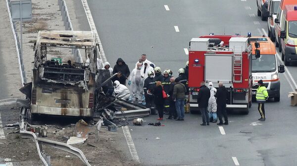 В результате ДТП с автобусом на трассе Струма в Болгарии погибли 46 человек - Sputnik Латвия