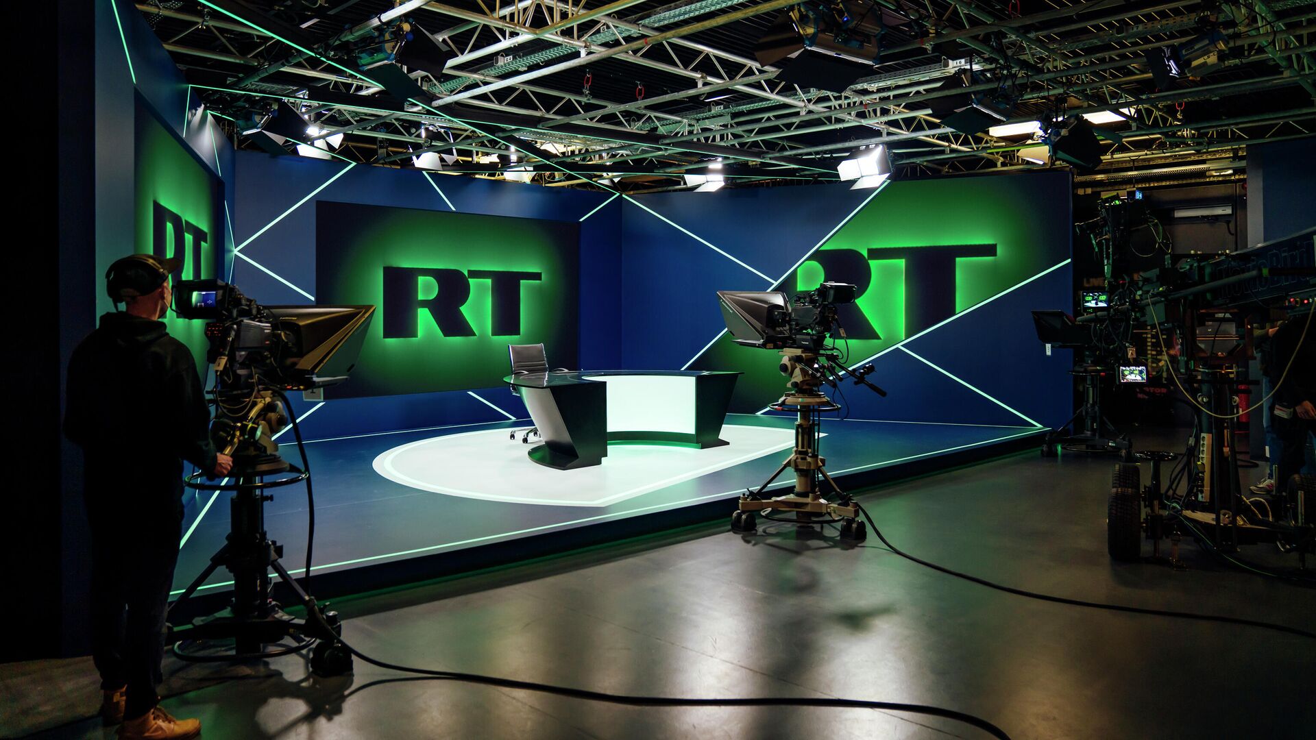 Студия телеканала RT DE - Sputnik Латвия, 1920, 23.02.2022