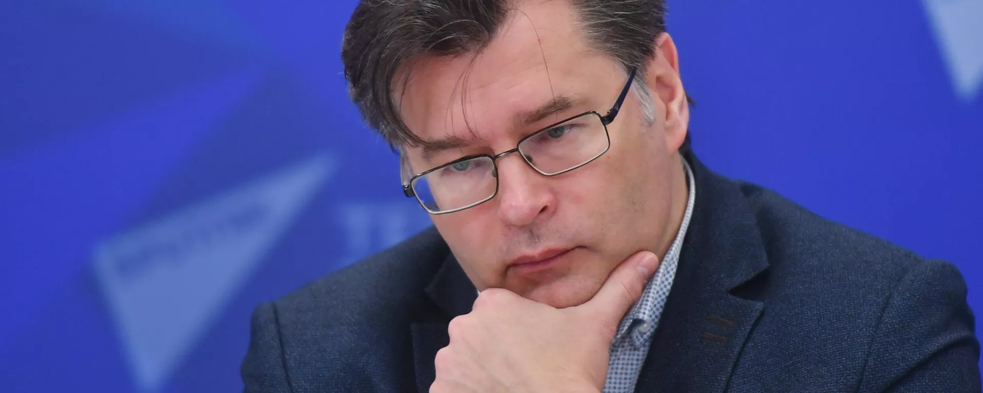 Политолог о пресс-конференции Путина: подведена черта для Украины и Запада - Sputnik Латвия, 1920, 24.12.2021