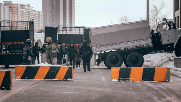 Ситуация в Казахстане на фоне протестов - Sputnik Латвия
