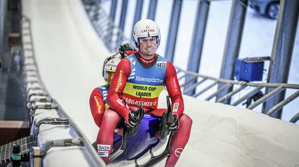  В Сигулде проходит седьмой этап Кубка мира по санному спорту - Sputnik Латвия