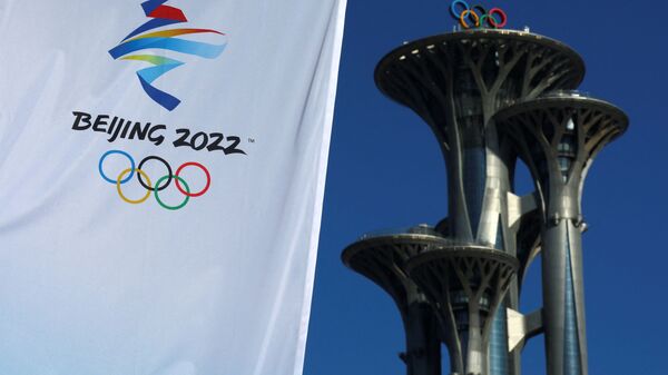Олимпийская башня в Пекине возле Главного пресс-центра в преддверии зимних Олимпийских игр 2022 года - Sputnik Латвия