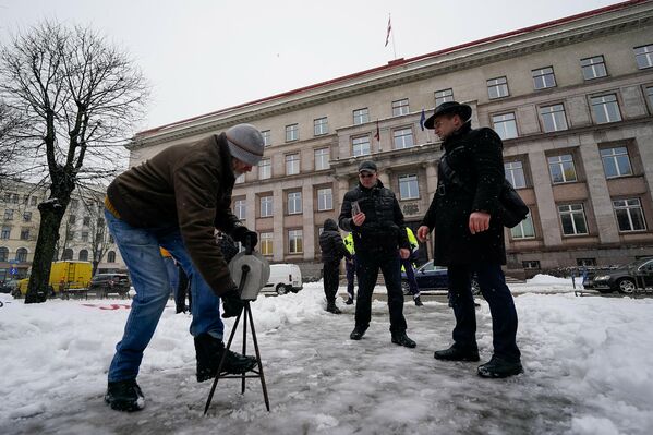 Акция протеста у здания кабинета министров в Риге. - Sputnik Латвия