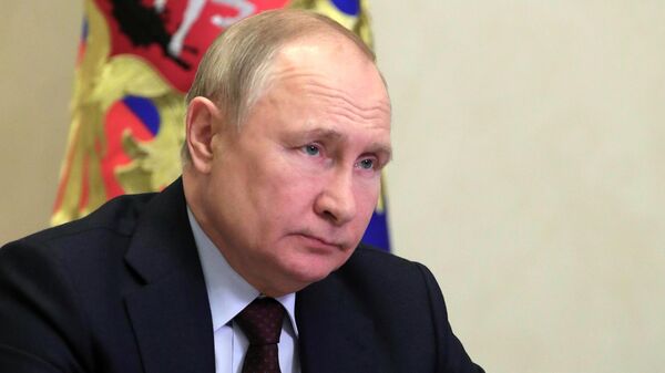 Президент Владимир Путин проводит совещание по вопросам развития Арктической зоны РФ - Sputnik Latvija