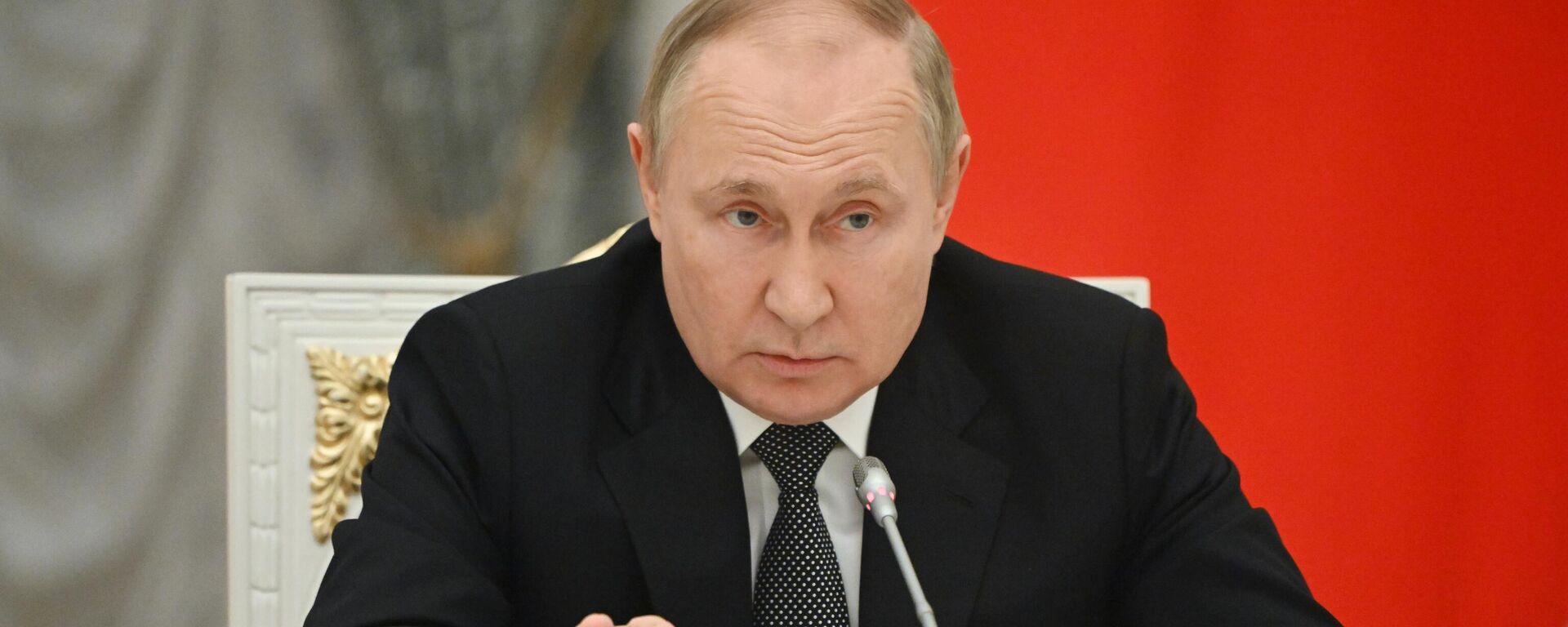 Президент РФ Владимир Путин проводит заседание президиума Госсовета - Sputnik Латвия, 1920, 25.05.2022