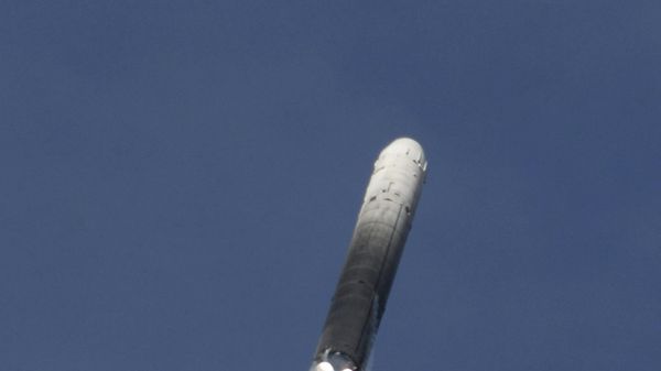 Запуск баллистической ракеты РС-18 Стилет с космодрома Байконур - Sputnik Латвия