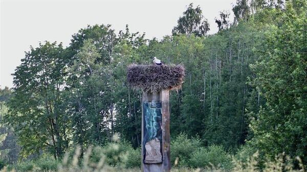 Памятник жертвам нацистского террора около Мадлиене - Sputnik Латвия