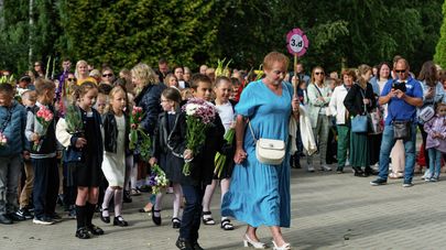 Первый раз в первый класс: День знаний в Рижской школе №88, 1 сентября 2022 года