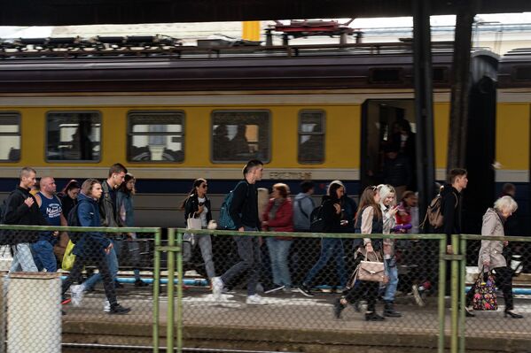Каждый поезд рассчитан на 436 пассажиров. - Sputnik Латвия