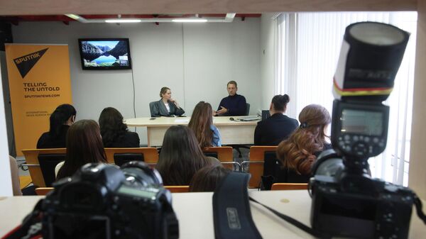 Очная сессия просветительского проекта SputnikPro для молодых журналистов из стран СНГ - Sputnik Латвия