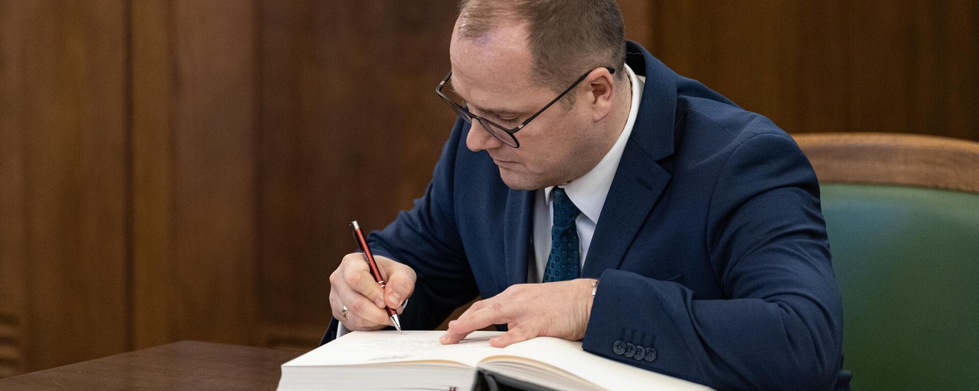 Депутат Сейма Латвии Раймондс Чударс - Sputnik Латвия, 1920, 11.02.2026