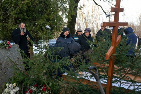 Таисию Ильиничну похоронили 21 января  на семейном кладбище в Лиелварде в присутствии узкого круга родных. - Sputnik Латвия