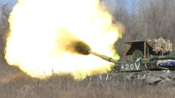 Боевая работа танкистов в зоне СВО - Sputnik Латвия
